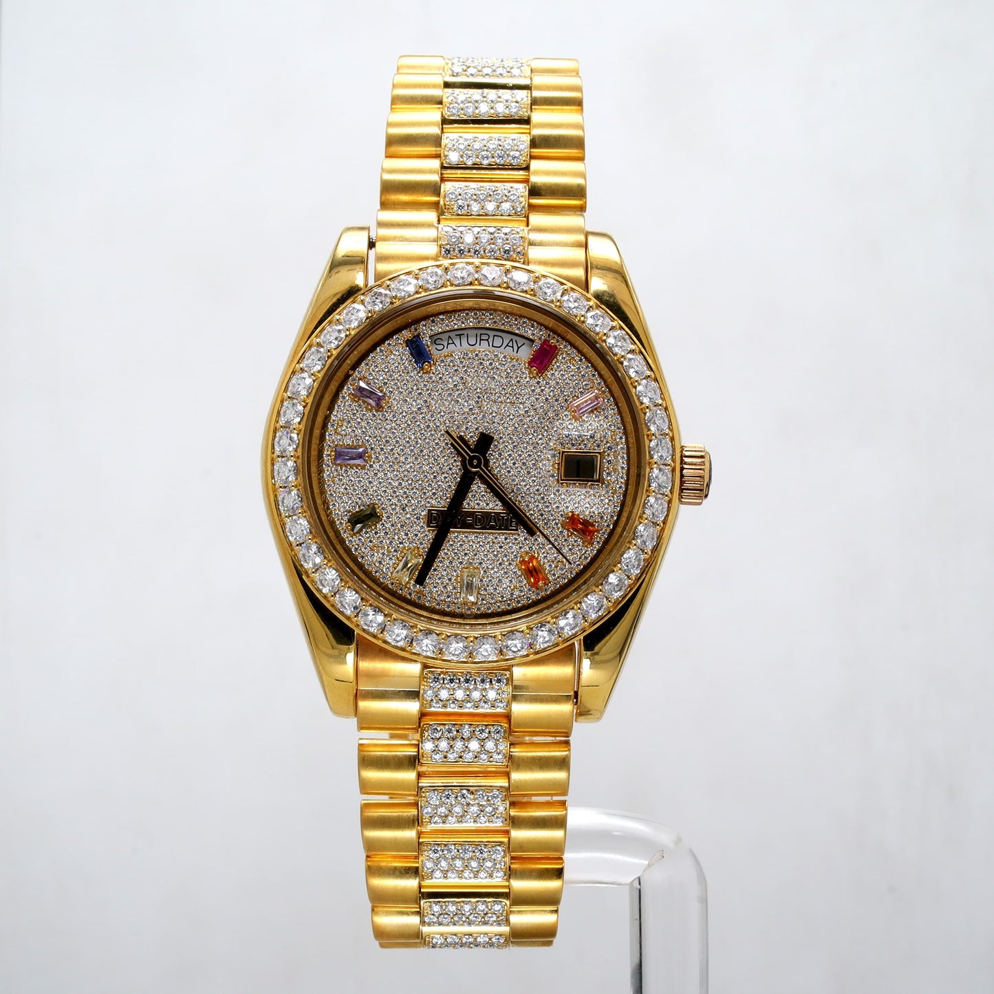 Yellow gold rollie with mutlicolor dial